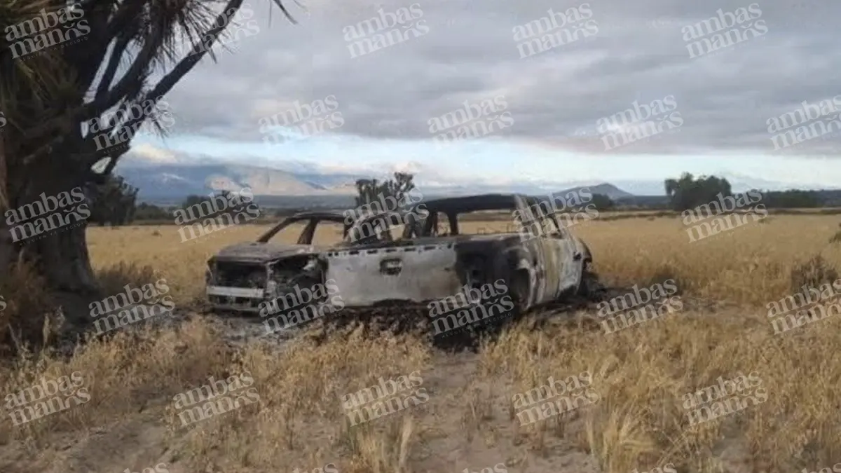 Hallan calcinadas las dos camionetas usadas en la emboscada de Huixcolotla