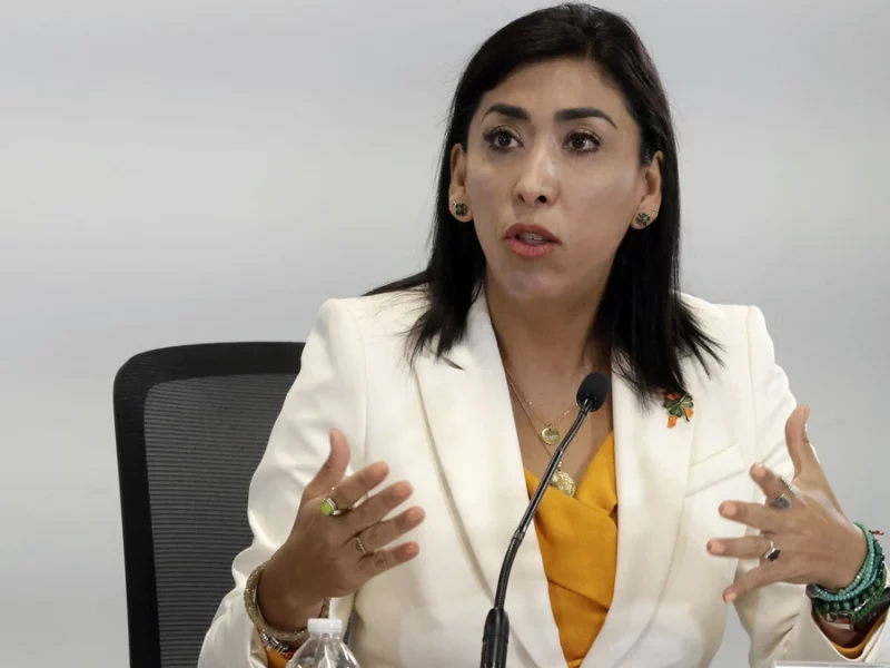 Proponen cobrar intereses a deudores alimentarios morosos en Puebla
