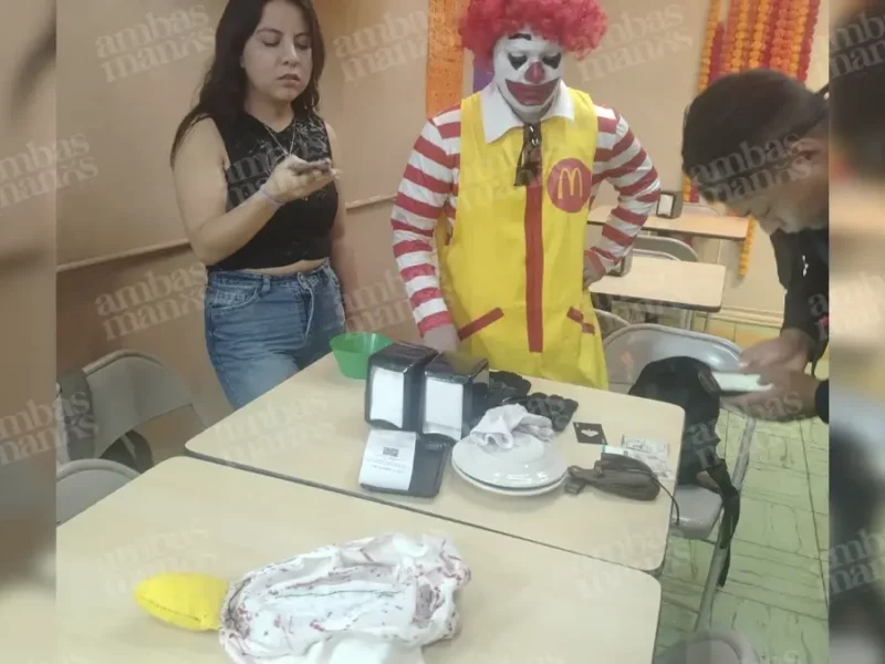Jóvenes fingen asalto en el Centro Histórico y les cae la policía municipal