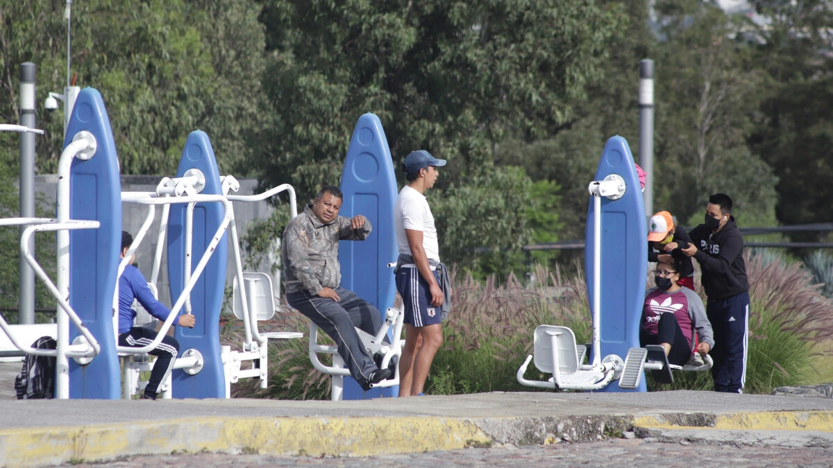Retirarán de los parques en Puebla juegos infantiles y gimnasios en mal estado  
