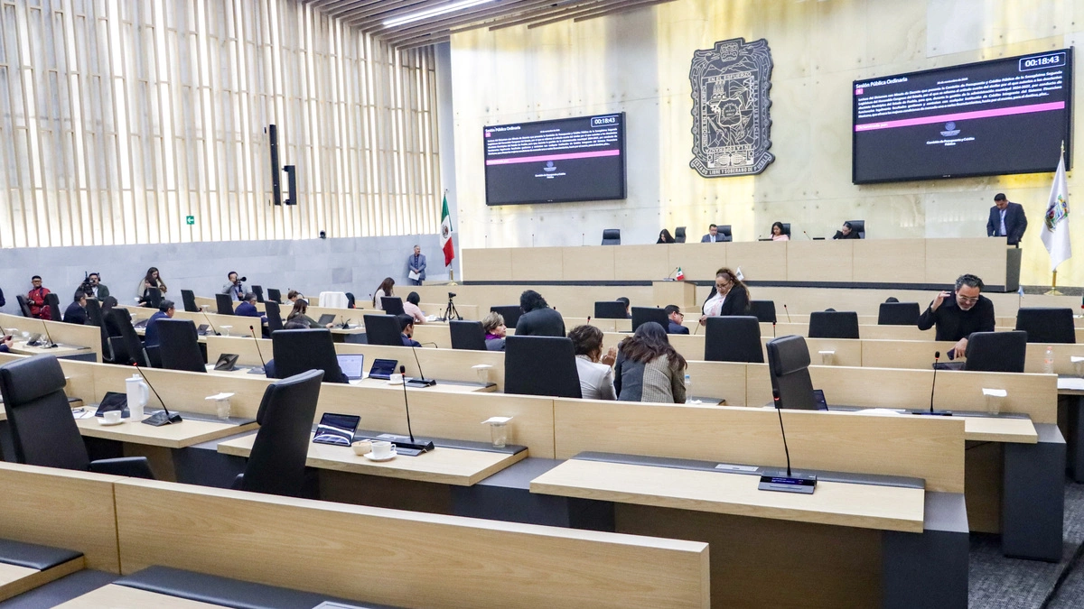 Legalización de arrancones divide a la oposición en el Congreso de Puebla