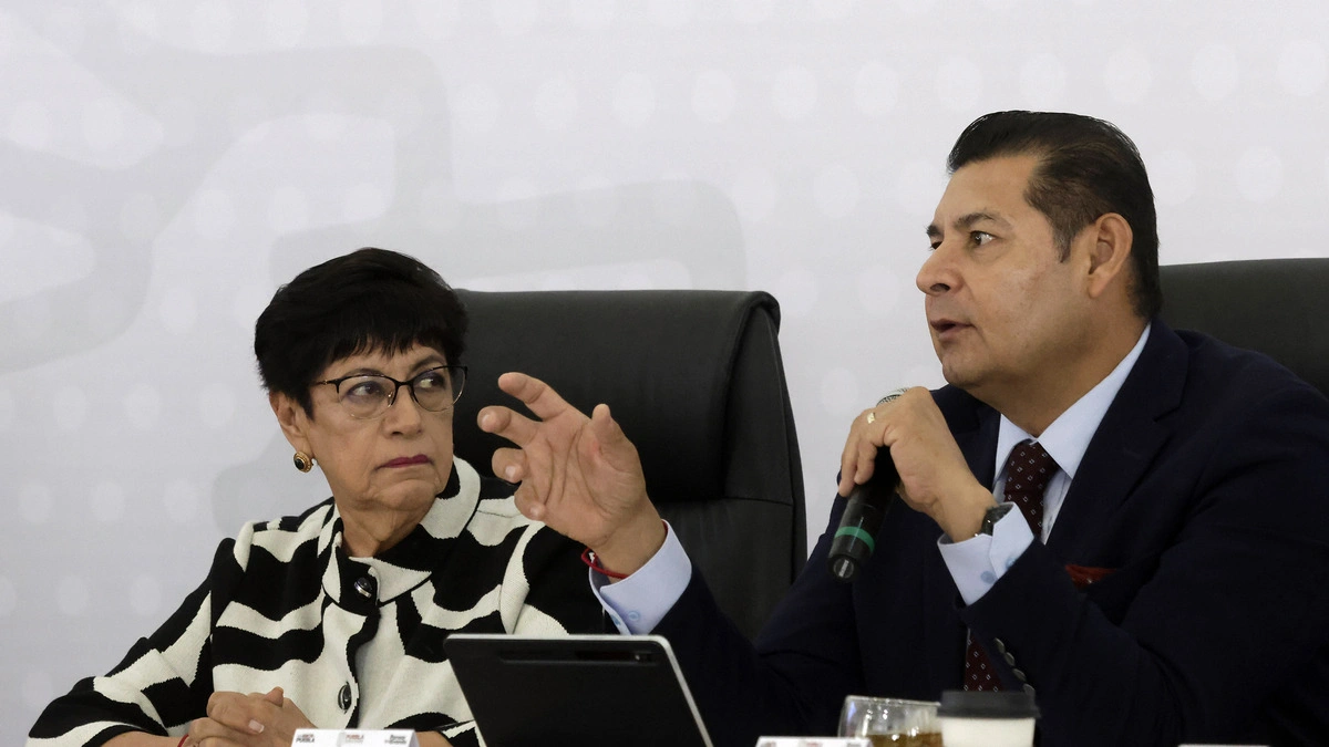 Anuncia Armenta cinco nuevos corralones vehiculares en Puebla