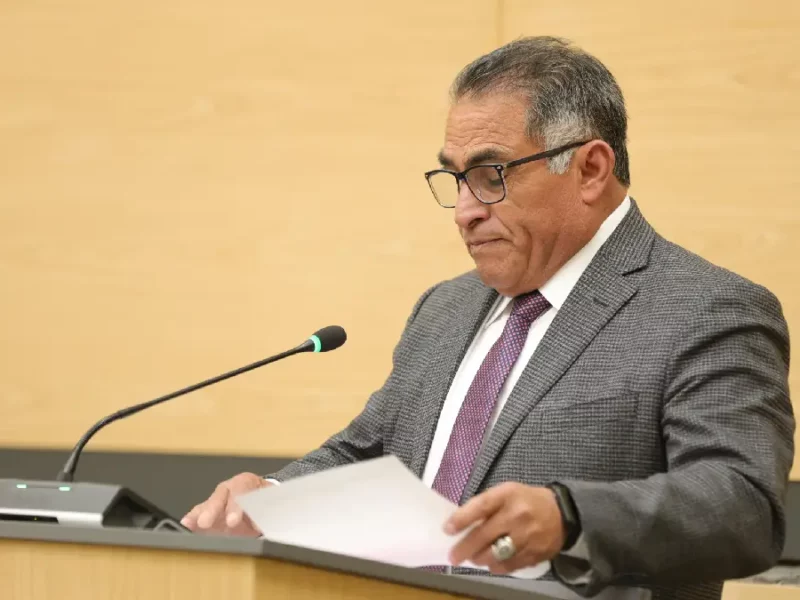 Presenta diputado Elpidio Díaz exhorto a empresas para que cumplan con el pago de aguinaldo