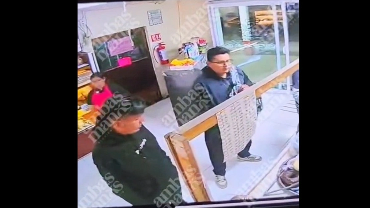 VIDEO: Delincuentes asaltan a punta de pistola panadería en Guadalupe Xonacatepec 