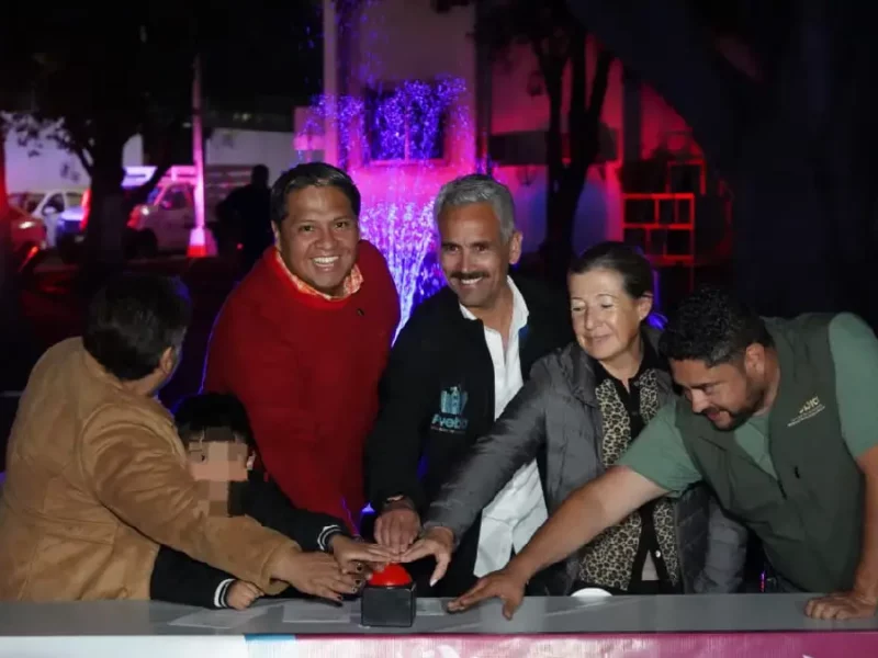 Inaugura Gobierno de la Ciudad revitalización de la fuente del parque Enrique Benítez