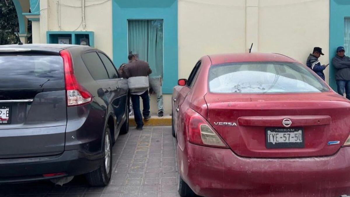 Pobladores de Tepanco de López se organizan y detienen a tres asaltantes