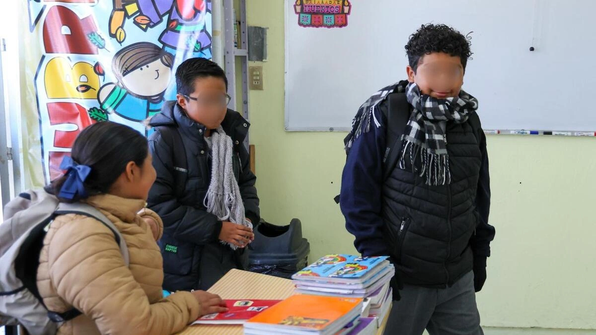 SEP anuncia suspensión de clases en Puebla por el frío; estos son los municipios