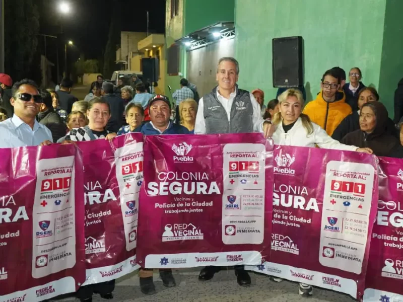 Lleva Pepe Chedraui tecnología LED a la colonia Santa Lucía con Puebla Brilla
