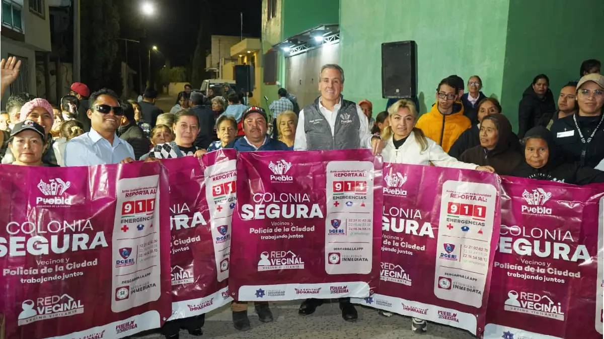 Lleva Pepe Chedraui tecnología LED a la colonia Santa Lucía con Puebla Brilla