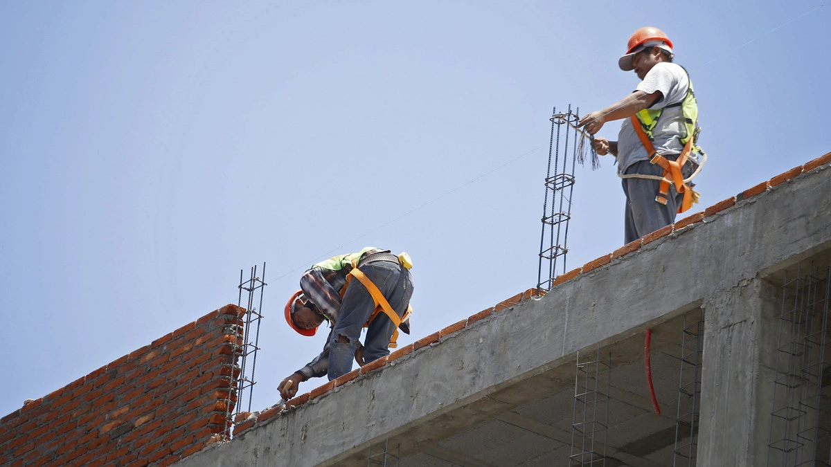 Disminuye sólo 3% la pobreza laboral en Puebla