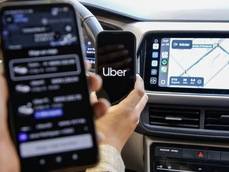 10 mil conductores en riesgo por posible salida de Uber de Puebla
