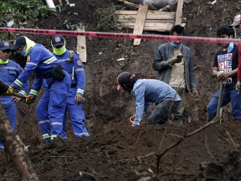 Gobierno federal construirá 850 viviendas para damnificados por lluvias en Puebla 