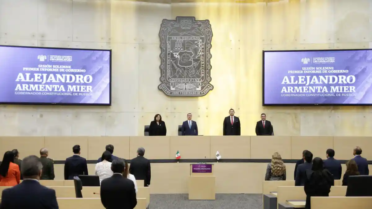 Bancadas del Congreso avalan el Primer Informe de Armenta; sólo el PAN medio lo critica.