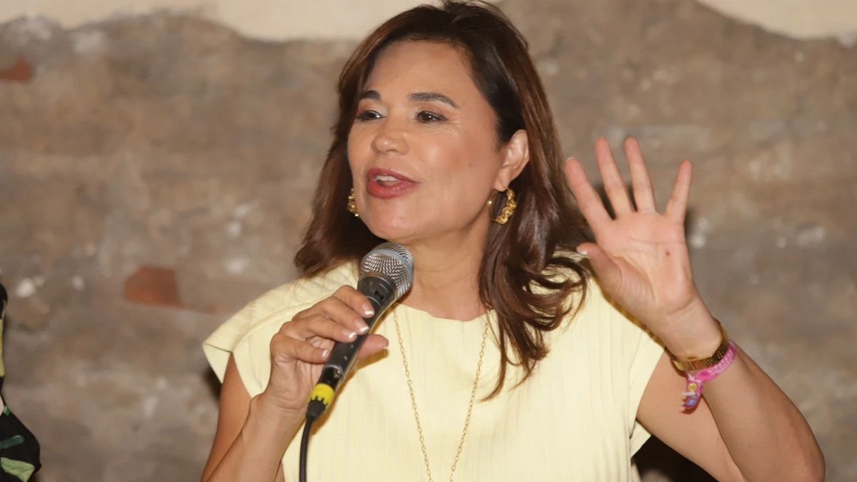 MC en Puebla le abre las puertas a Blanca Alcalá 