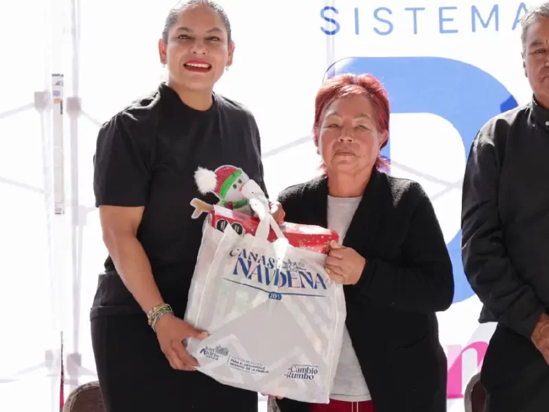 Inicia Lupita Cuautle entrega de Canasta Navideña 2025