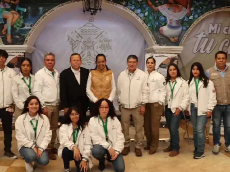 Ariadna Ayala da arranque al operativo "Héroes paisano 2025" en Atlixco