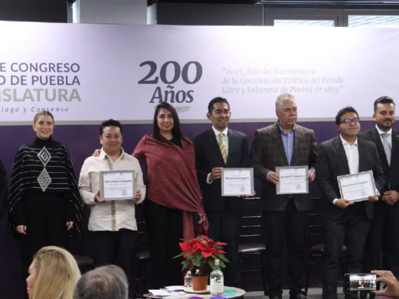 Entrega Congreso del Estado Galardones y Reconocimientos al Mérito Turístico, a figuras clave del sector