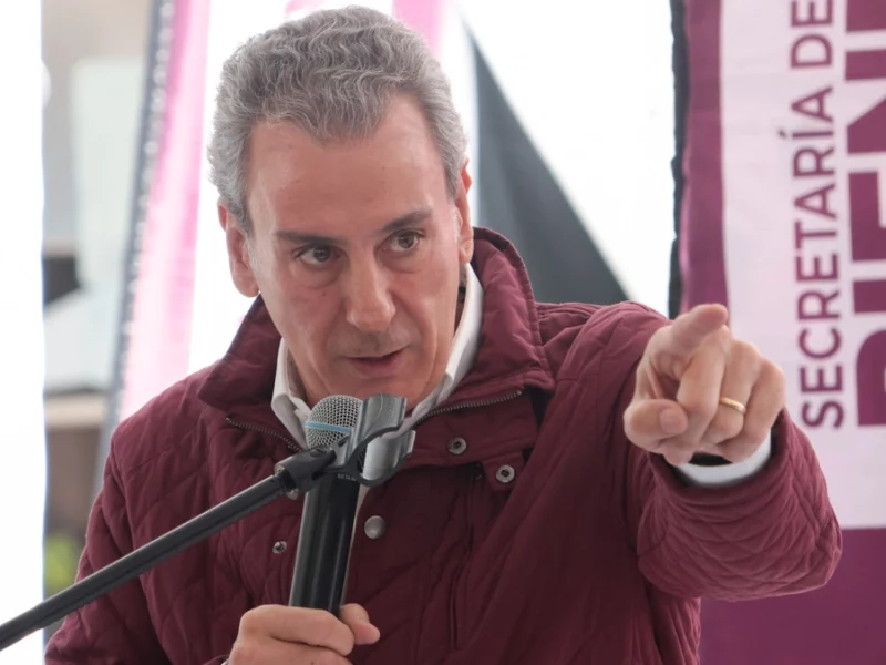 Empresa que gane licitación de los paraderos tendrá cuatro meses para repararlos: Pepe Chedraui 
