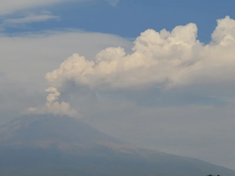 Aumenta la actividad del Popocatépetl en las últimas 24 horas 