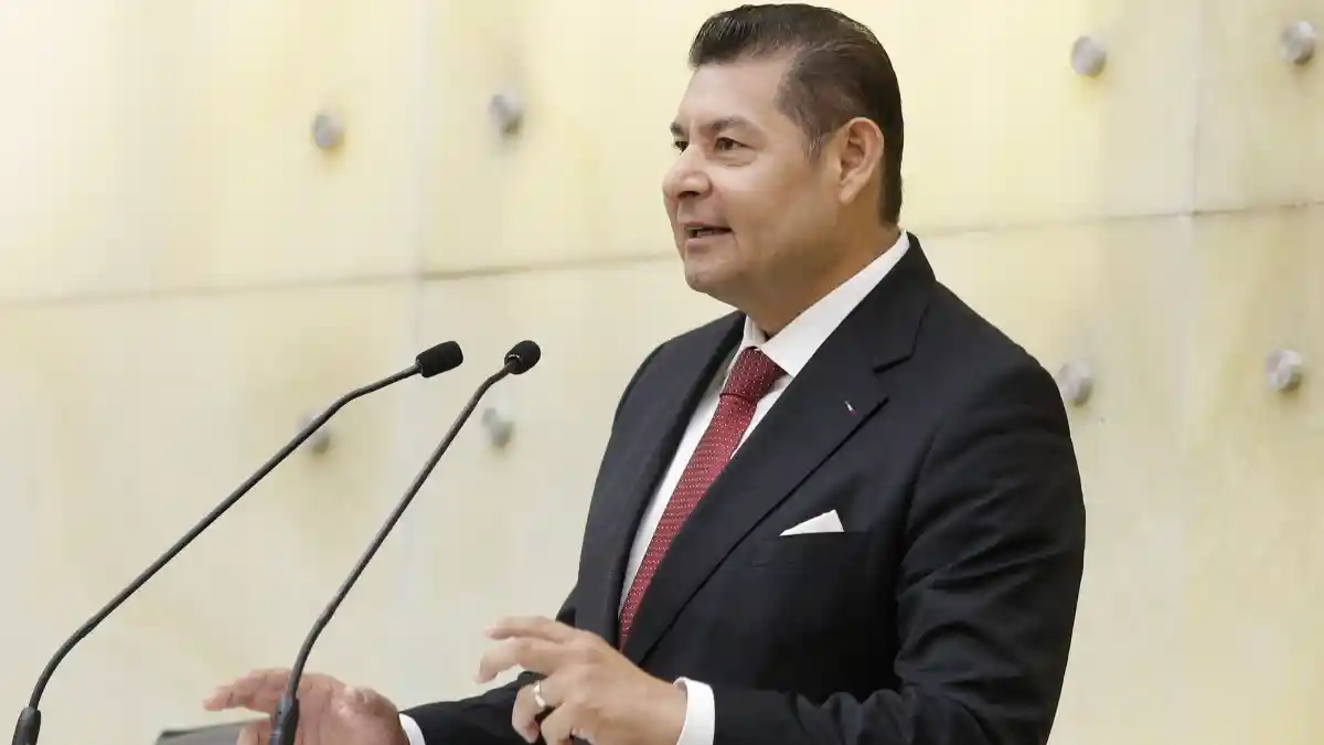 “Mi gobierno no tiene derecho a fallar”: Armenta presenta Primer Informe ante el Congreso.