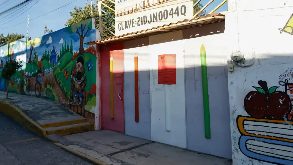 ¡Atención! Habrá suspensión de clases el 8 de diciembre en 64 municipios de Puebla.