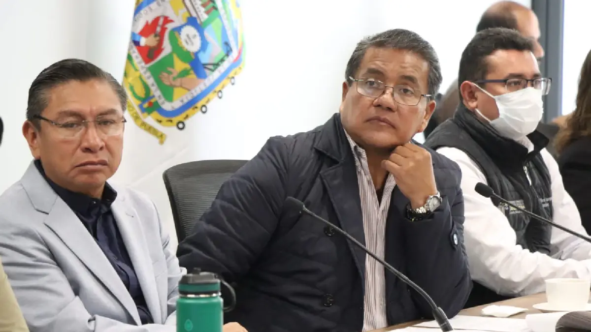 Avala Comisión del Congreso reformas para incorporar modelos de la Ley Nacional para Eliminar Trámites Burocráticos.