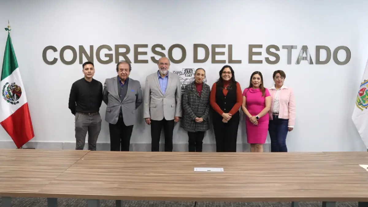 Firma Congreso convenio con la Universidad Xicotépetl
