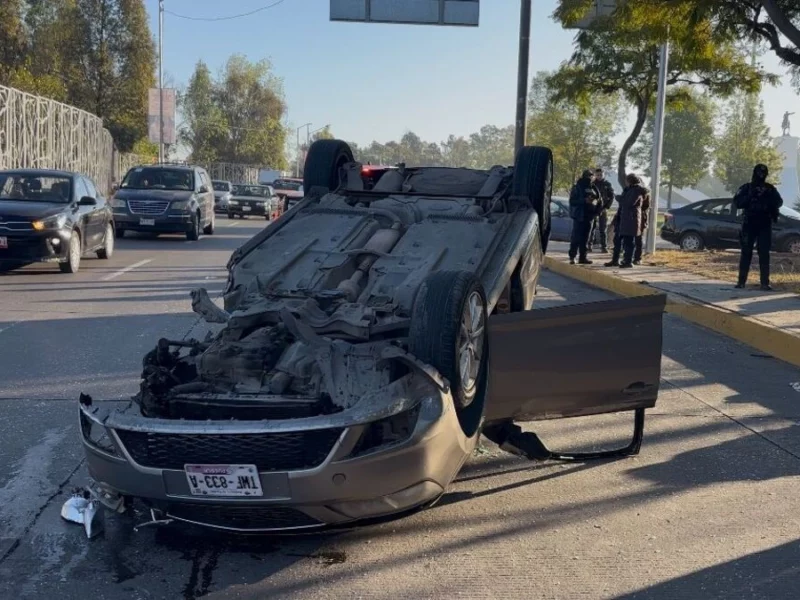 Múltiples accidentes en Puebla dejan cinco lesionados en vísperas de Navidad