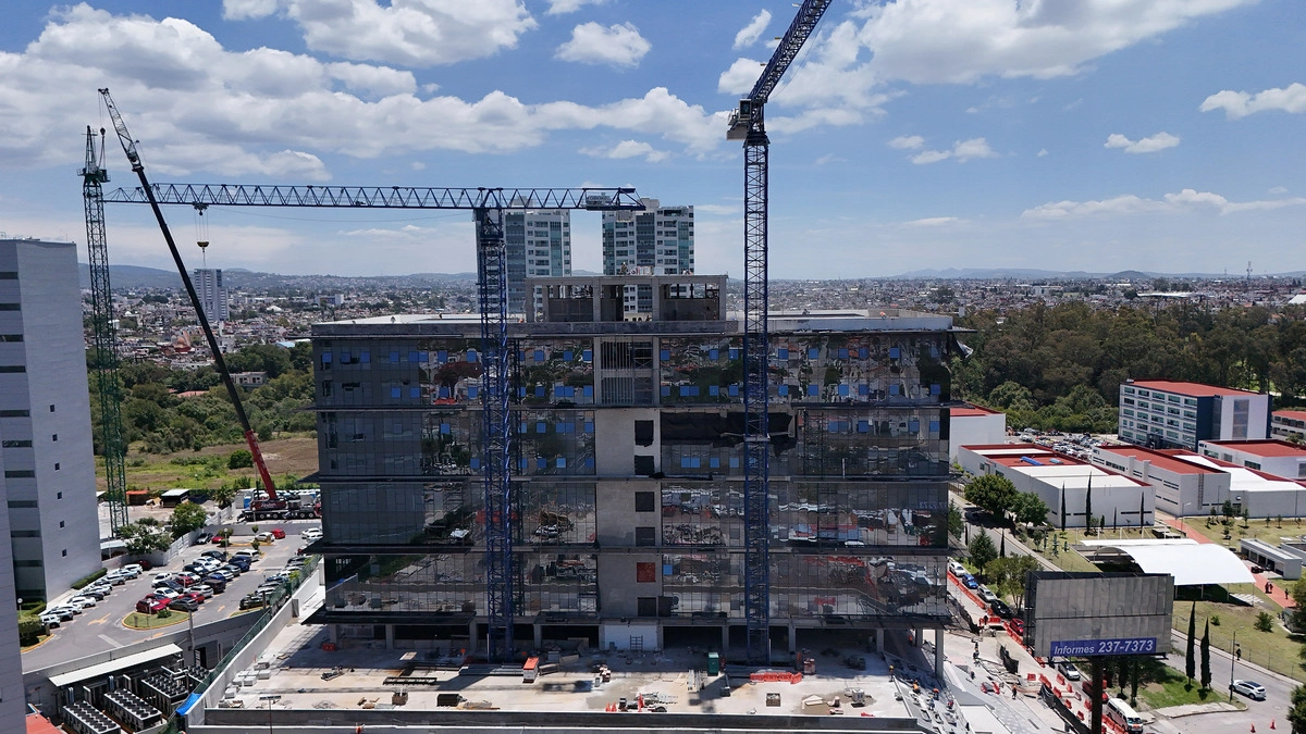 Baja 20% la actividad industrial de la construcción en Puebla 