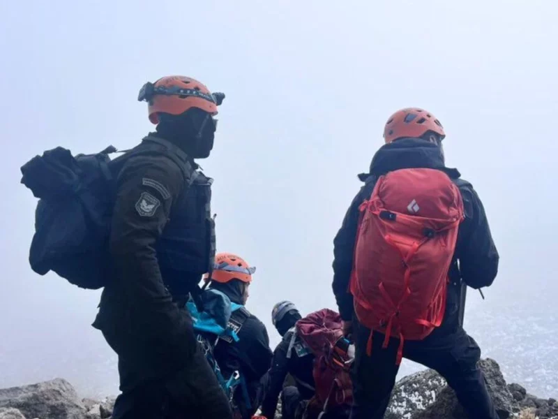 Muere alpinista poblano al tratar de subir el volcán Iztaccíhuatl 