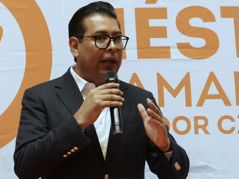 Néstor Camarillo pide a MC que lo haga candidato a la alcaldía de Puebla