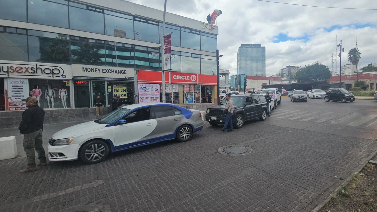 FGE catea financieras en las Torres JV de la Avenida Juárez por fraude 
