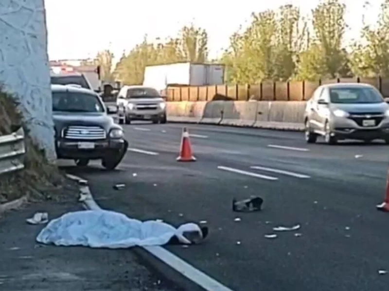 Conductor muere atropellado al bajarse de su unidad en la México-Puebla