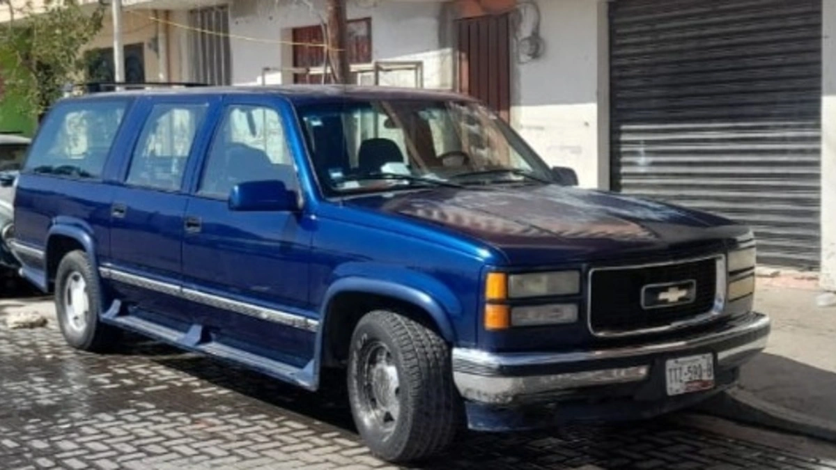 Grupo armado se roba el cuerpo de la mujer baleada en Los Reyes de Juárez  