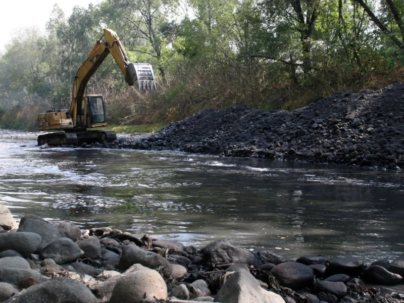 Estos son los proyectos de Armenta para limpiar el río Atoyac en 2026