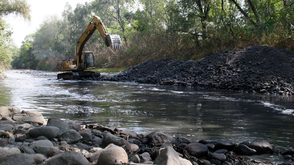 Estos son los proyectos de Armenta para limpiar el río Atoyac en 2026