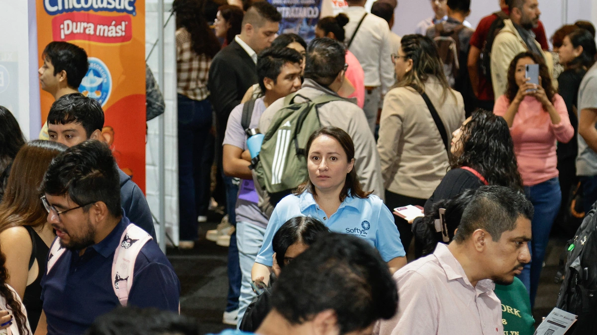 En un mes, en Puebla capital se crearon más de 2 mil 800 empleos 