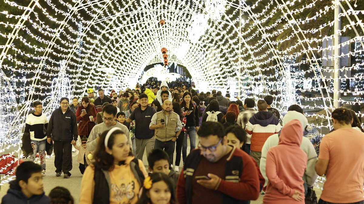 Gobierno de Puebla busca empresa que organice el Festival Navideño 2025 