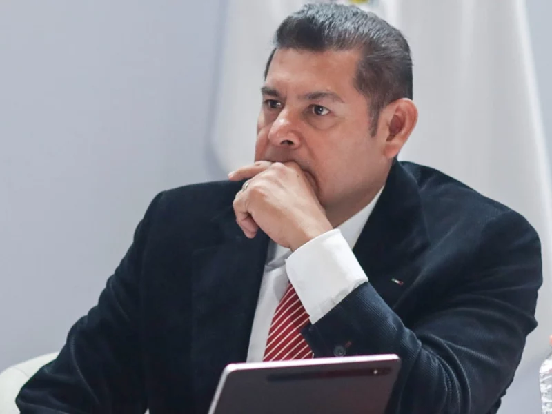 A días de su primer informe, Armenta arranca más de 70 obras para Puebla