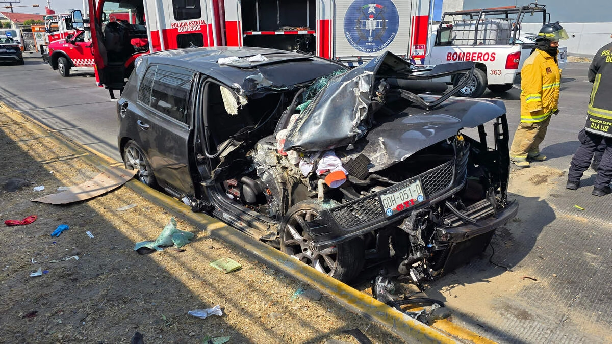 Muere la dueña del Golf involucrado en la tragedia de Vía San Ángel; conductor sigue prófugo