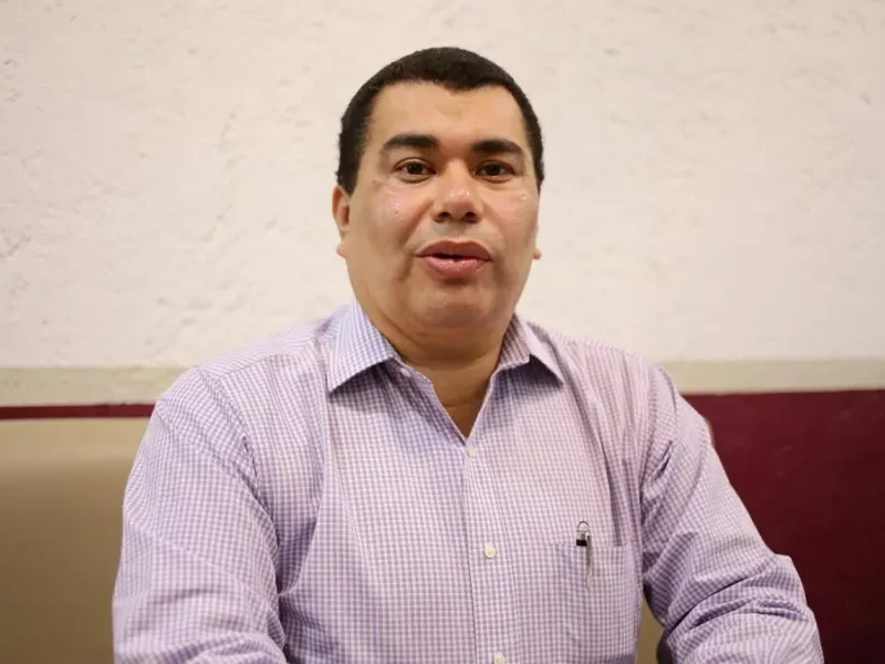 Zavala se queda sin pena por violencia familiar hasta que se resuelva amparo