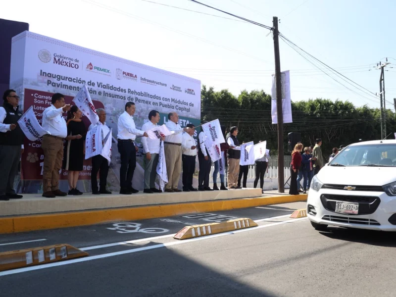 Armenta inaugura rehabilitación de laterales de la Recta a Cholula