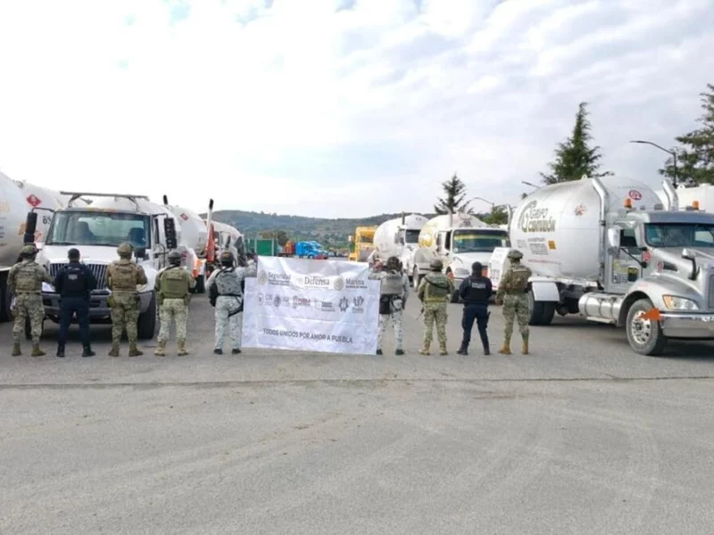 Megaoperativo contra el huachicol en Tepeaca; aseguran 82 mil litros de hidrocarburo