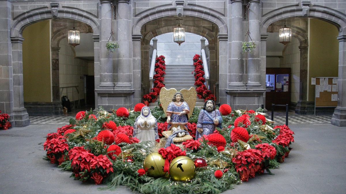 Ayuntamiento de Puebla contrató banquete para fiesta decembrina de sus trabajadores