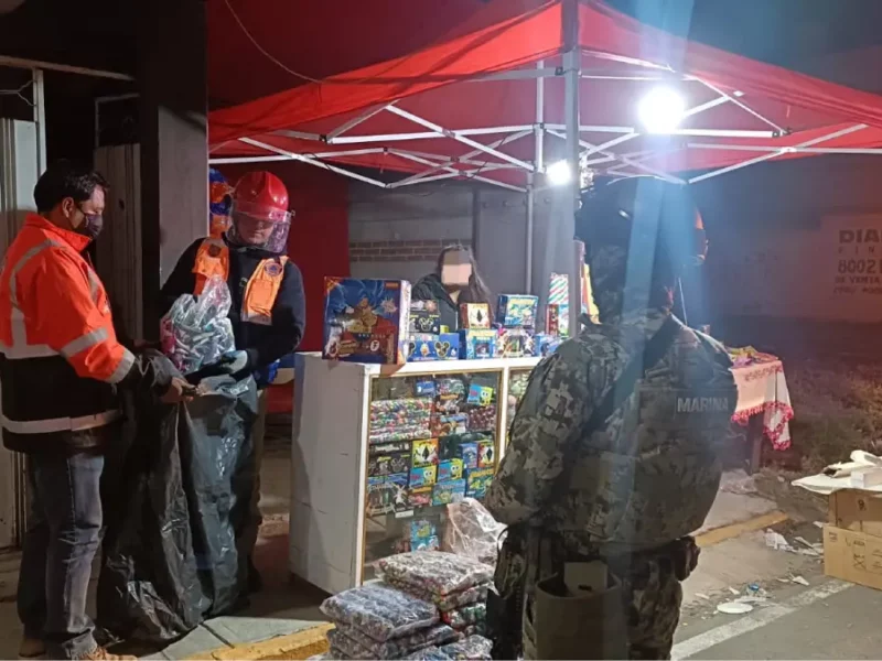 Decomisan 100 kilogramos de pirotecnia ilegal en operativo "navidad segura" en Huejotzingo