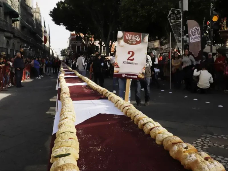 DIF Puebla Capital buscará superar récord Guinness con rosca de Reyes monumental