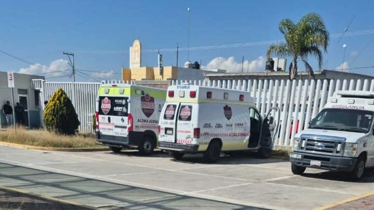 Los hechos ocurrieron está madrugada, cuando el funcionario se desplazaba junto a su esposa en dirección a su hogar.