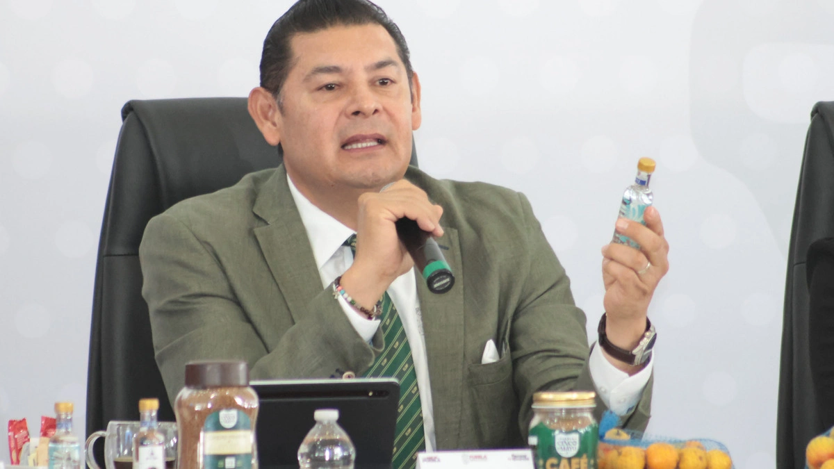 Armenta viajará a Estados Unidos después de su primer informe de gobierno