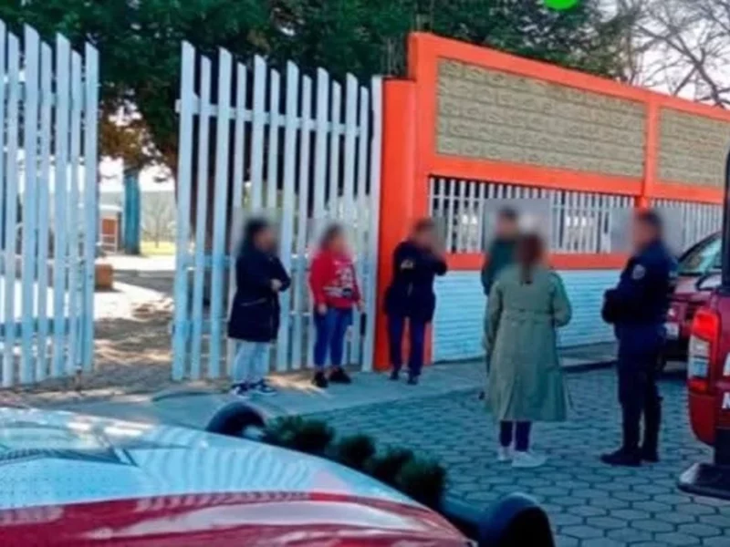 Secuestran al hijo de directora de telesecundaria en comunidad de Aljojuca
