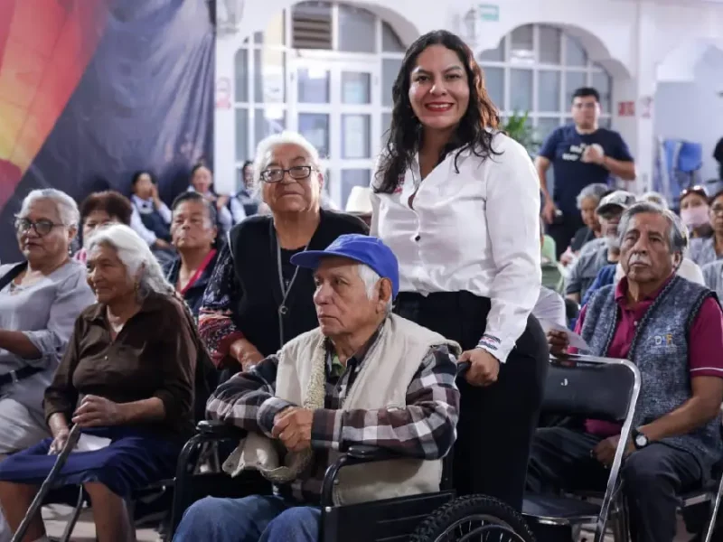 Culmina Lupita Cuautle tercera entrega de aparatos ortopédicos